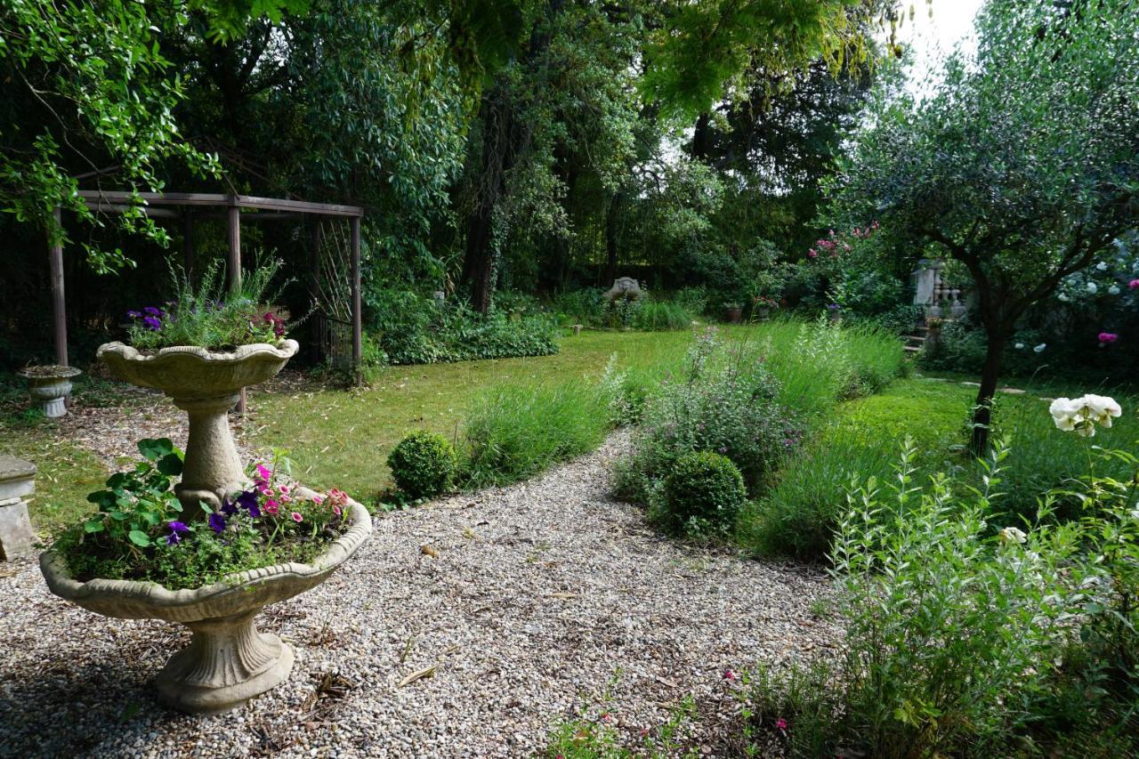 Les Deux Tours Panzió Brignon Kültér fotó