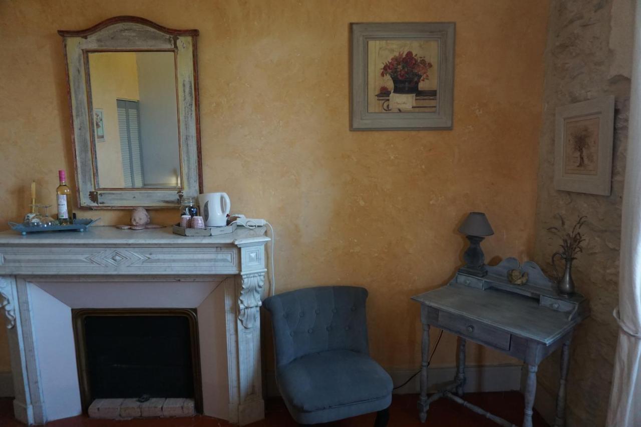 Les Deux Tours Panzió Brignon Kültér fotó